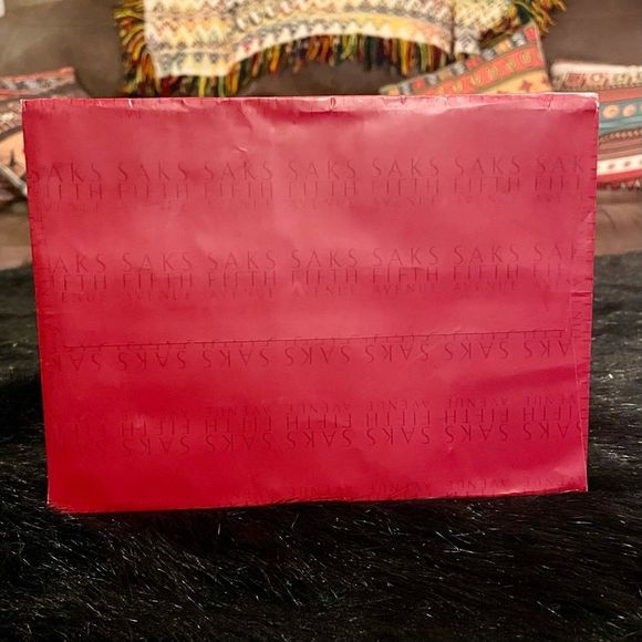 Authentic Saks Fifth Avenue Gift Bag - Picture 8 of 9